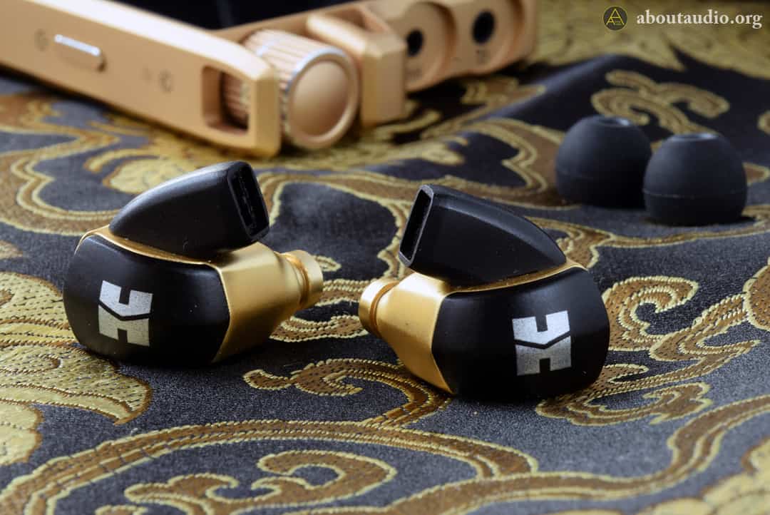 Hifiman RE2000 Gold & Silver Review: Straight forward - About